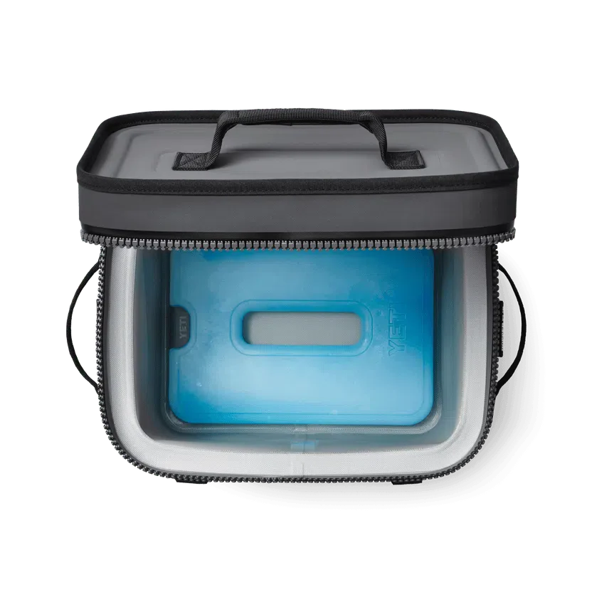 YETI Thin Ice - Blue - Image 4